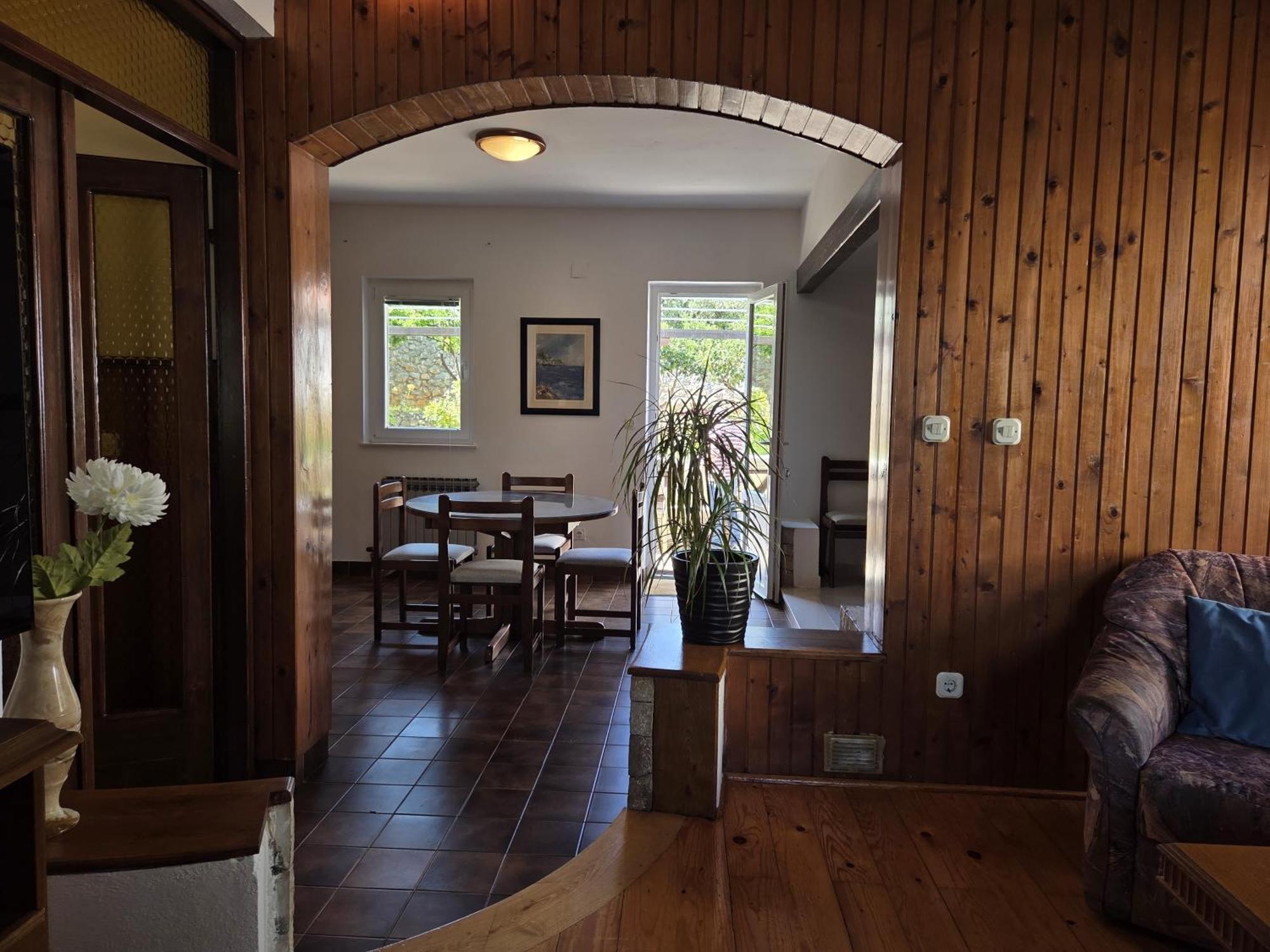 Apartments Jelena Supetar - Four Apartments - A Small House With A Private Yard - Two-Room Apartment With A Sea View - Studio Apartment - Two-Room Apartment With Garden View- Free Parking Exterior photo